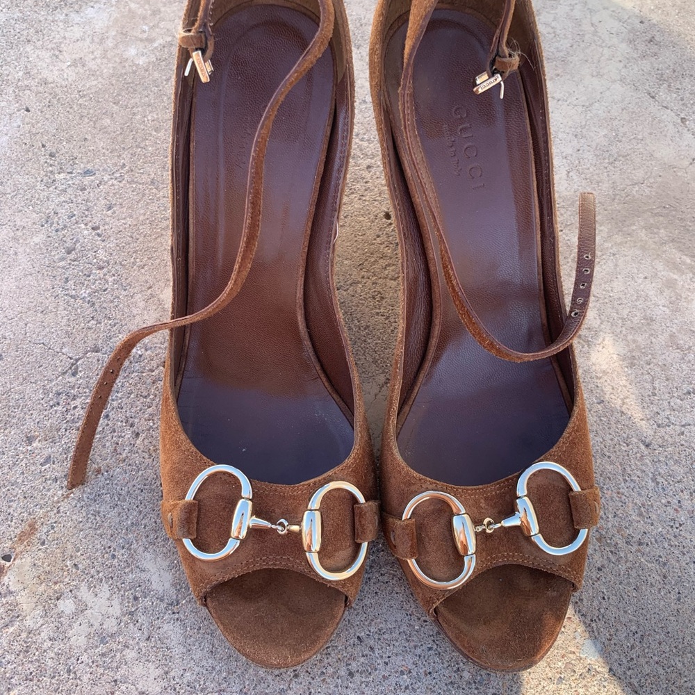 Gucci Horsebit Brown Suede Women's Heels in size 6.5